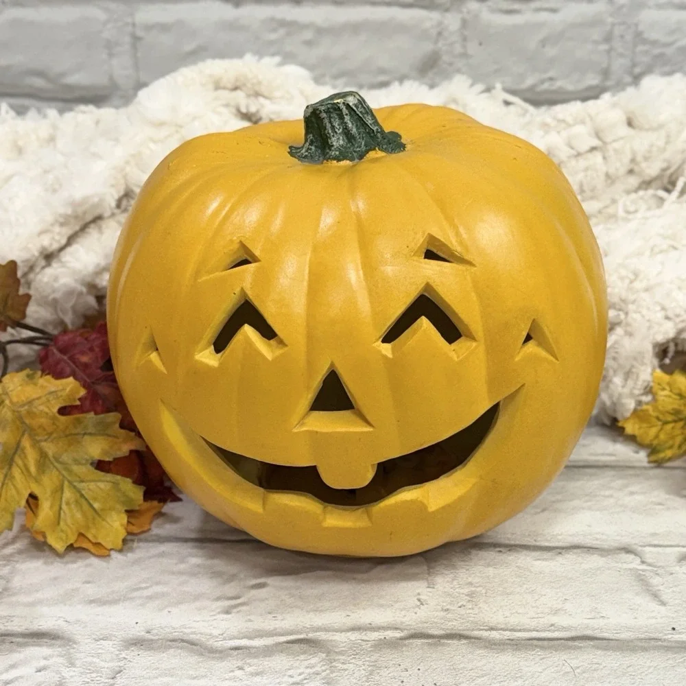 Halloween Jack O'Lantern Foam Blow Mold Light Up Pumpkin Happy Face 